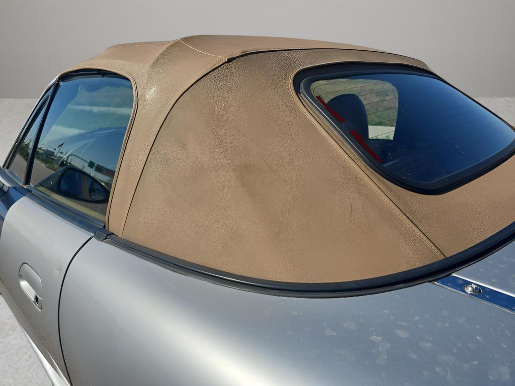 2000 Mazda MX-5 Miata Miata Base photo 12