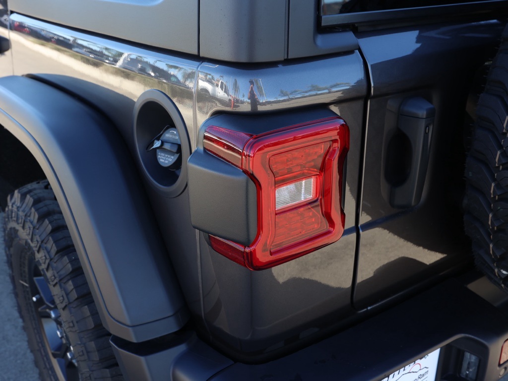 New 2026 Granite Crystal Metallic Clear-Coat Exterior Paint Jeep Willys image 6