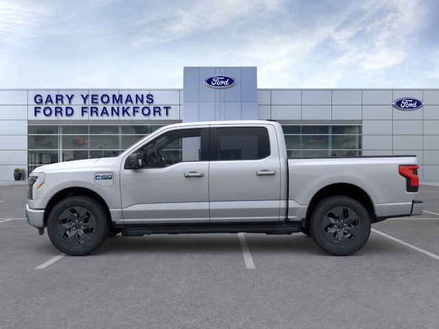 2025 Ford F-150 Lightning photo 3