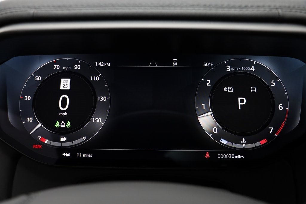 2025 Land Rover Range Rover Sport SE photo 8