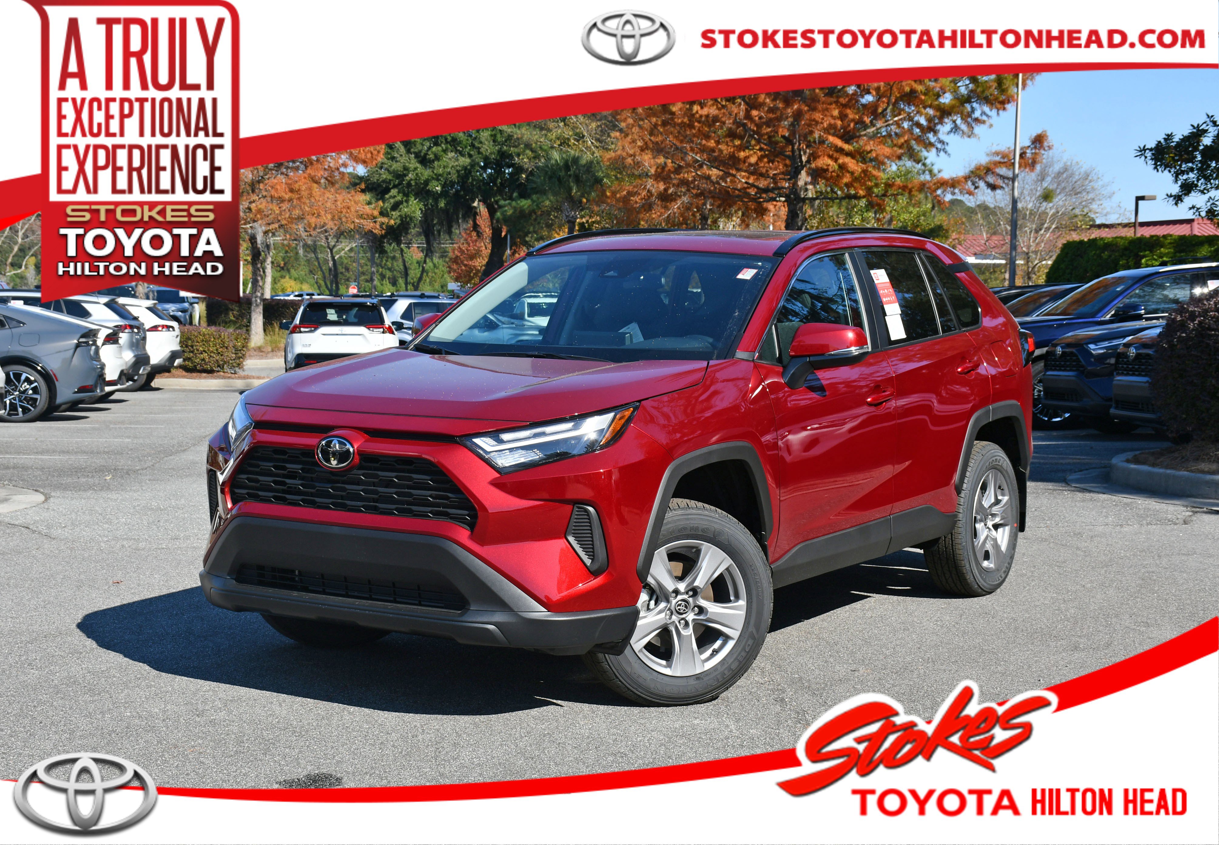 2025 Toyota RAV4 XLE's photo