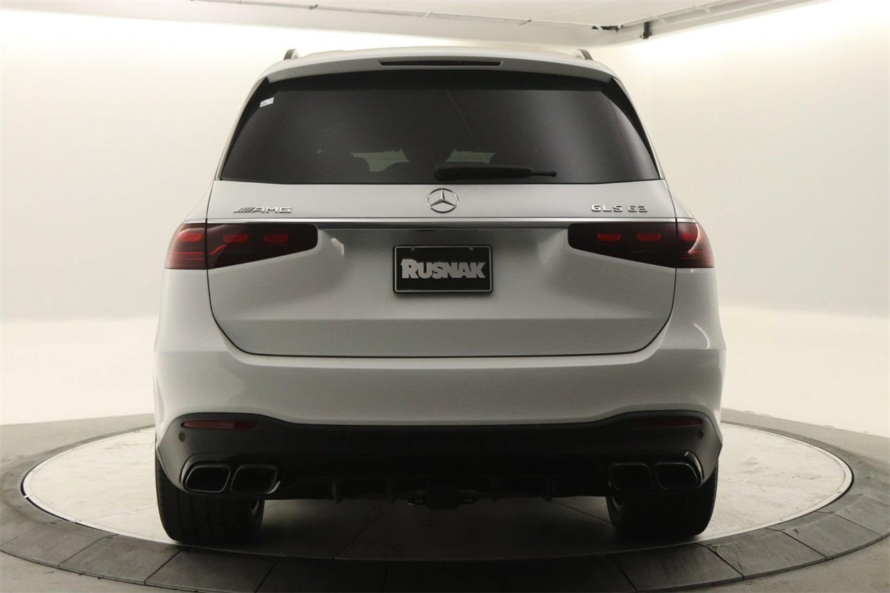 2025 Mercedes Benz GLS 63 AMG photo 3