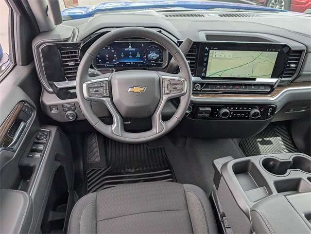 2025 Chevrolet Silverado 1500 LT photo 22