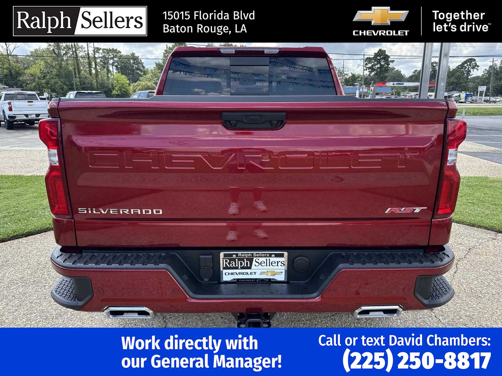 2026 Chevrolet Silverado 1500 RST photo 3