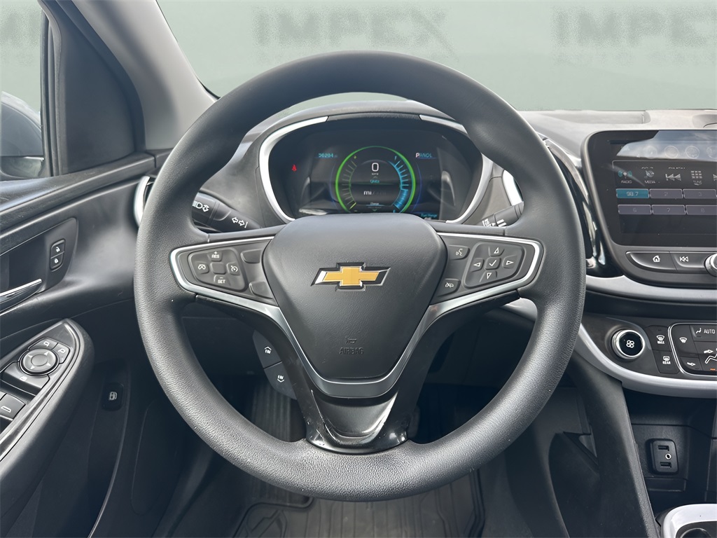 2018 Chevrolet Volt LT photo 12