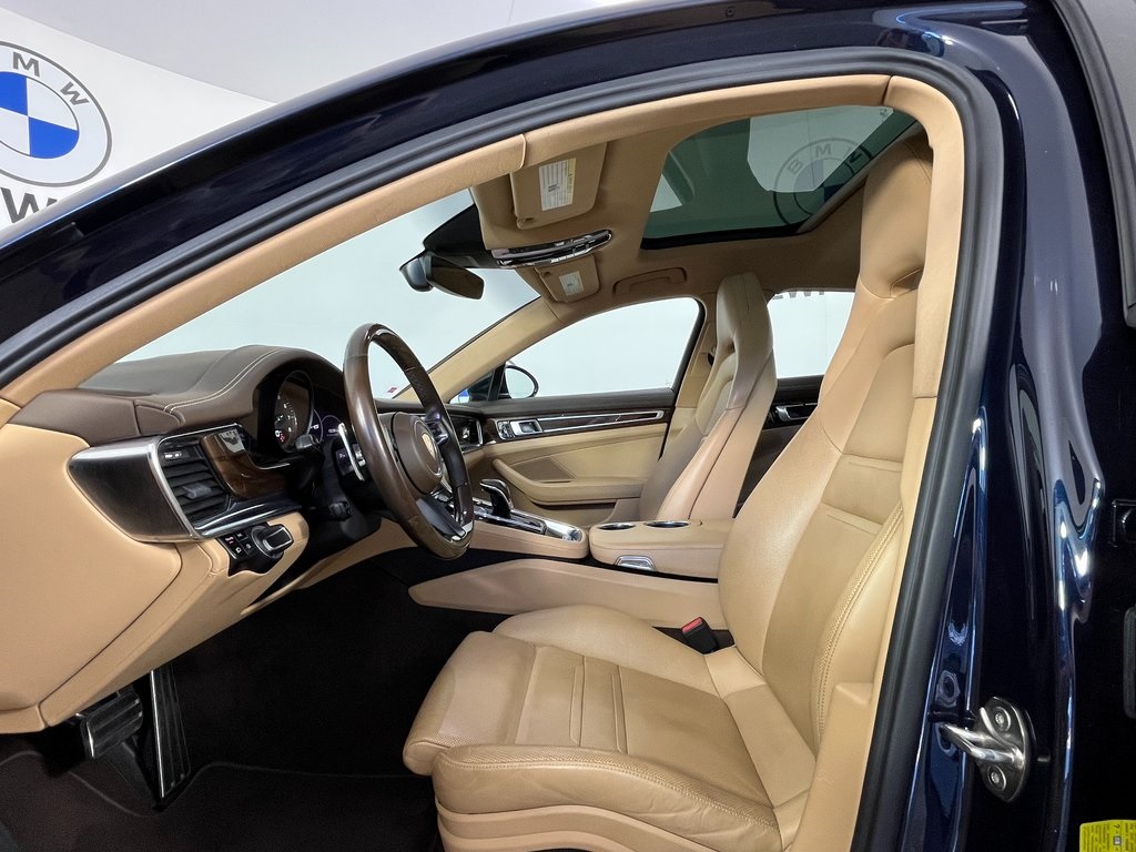 2021 Porsche Panamera 4S photo 18