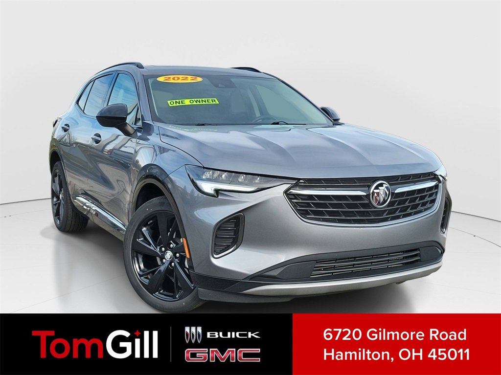 2022 Buick Envision Essence's photo