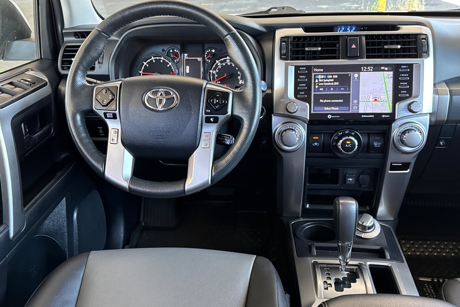 2023 Toyota 4Runner SR5 Premium photo 13