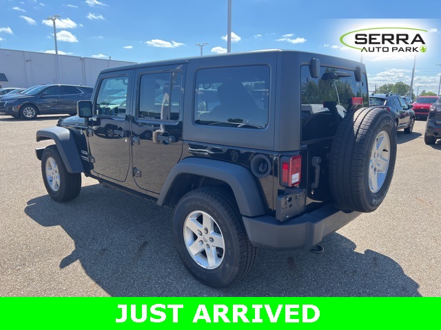 2017 Jeep Wrangler Unlimited Sport photo 4