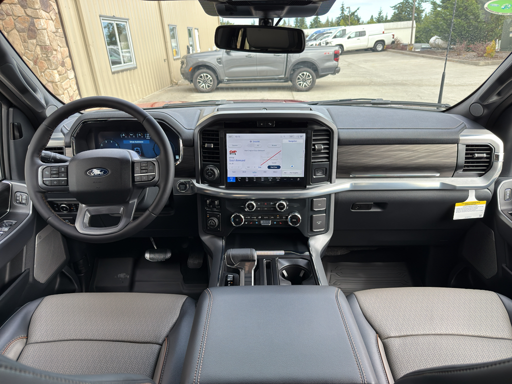 2025 Ford F-150 Lariat photo 9