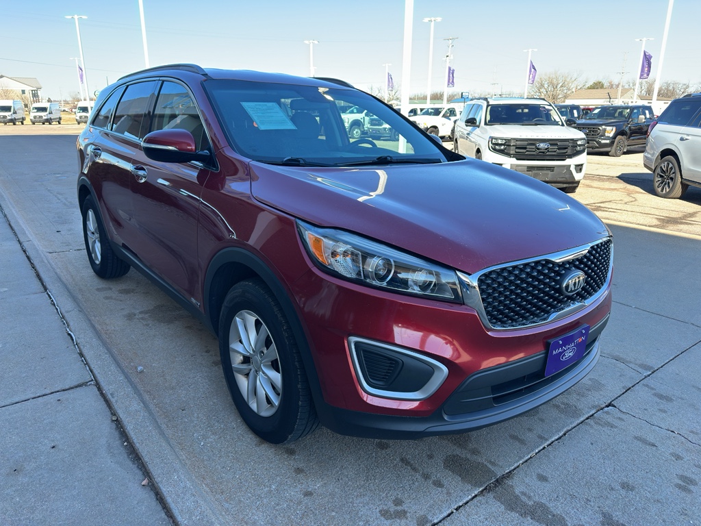 Used 2018 Kia Sorento LX with VIN 5XYPGDA36JG418729 for sale in Brush, CO