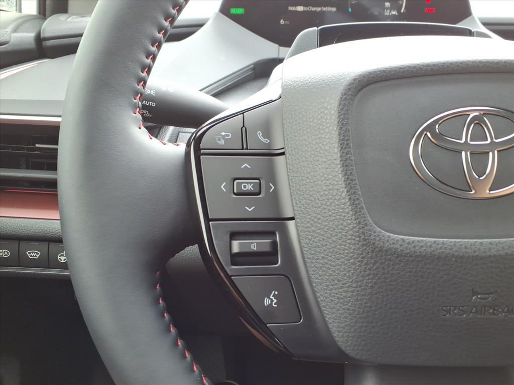 2026 Toyota Prius Plug-in Hybrid XSE photo 24