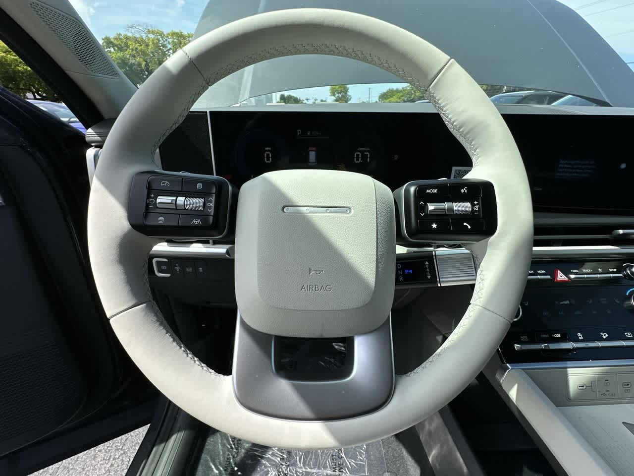2025 Hyundai Santa Fe SEL photo 11