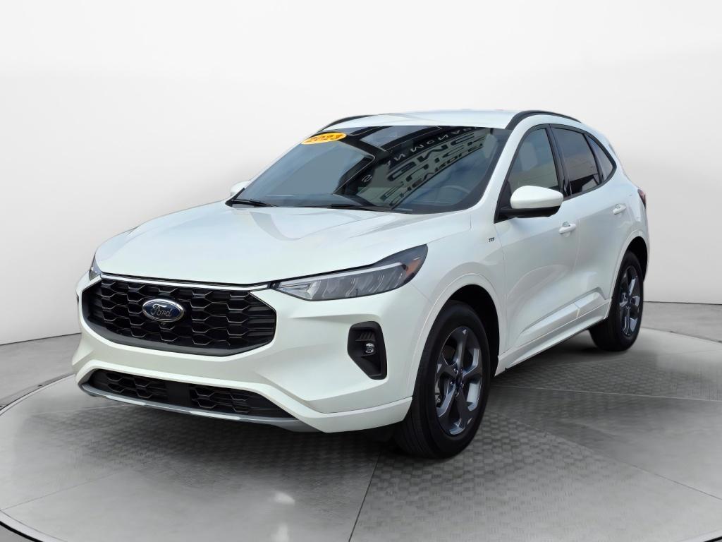 2023 Ford Escape ST-Line Select's photo