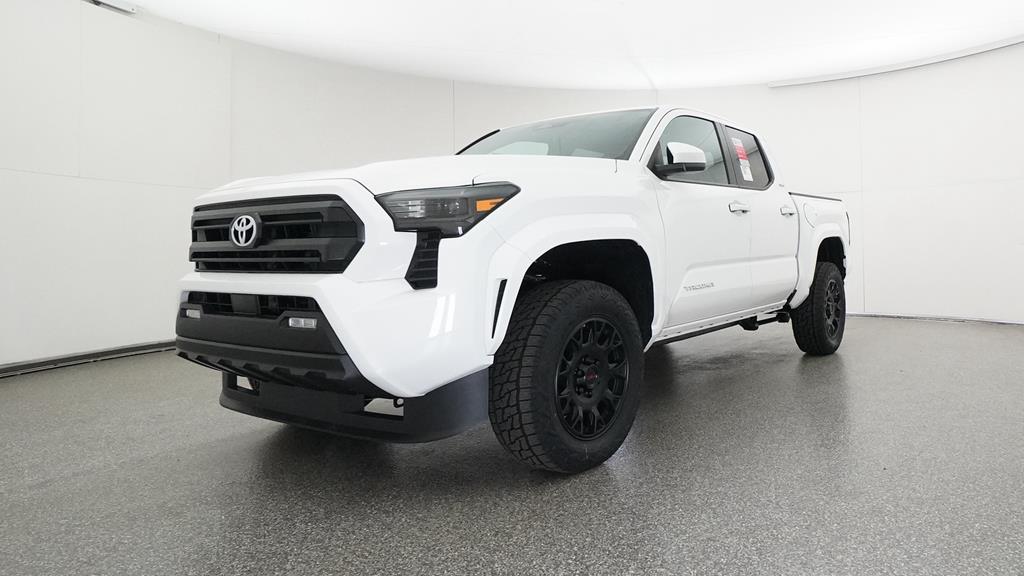 2025 Toyota Tacoma SR5 4x4 Double Cab photo 3