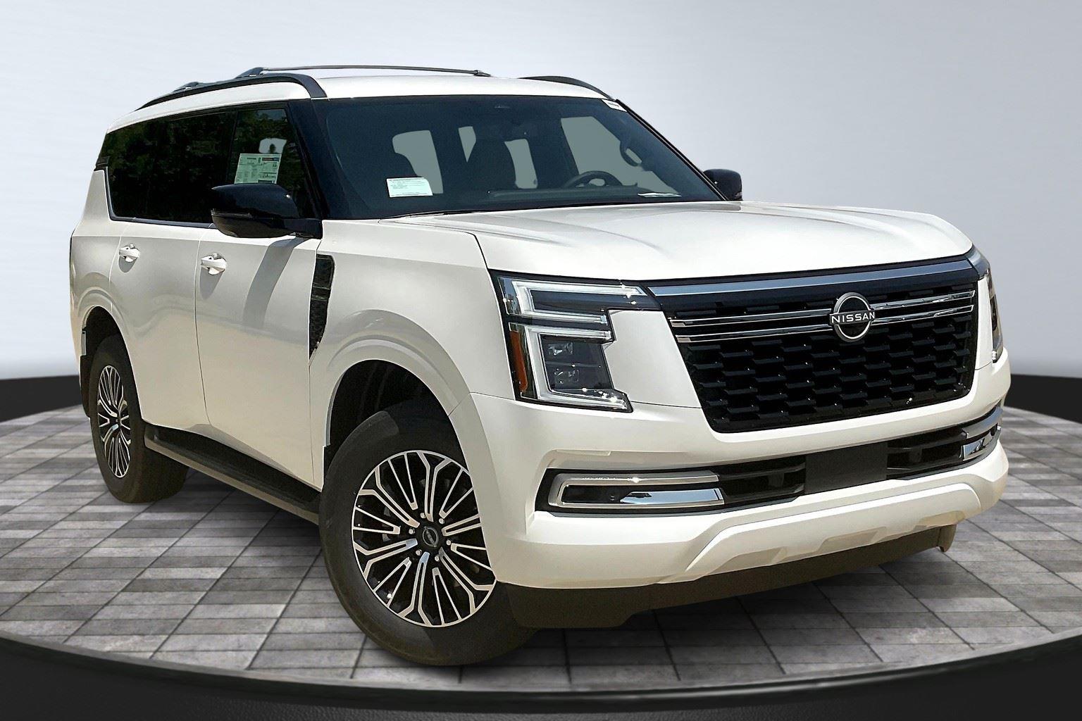 2025 Nissan Armada SL photo 2
