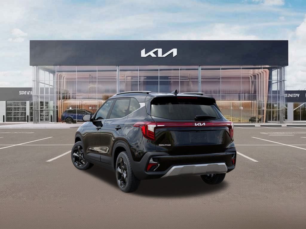 2026 Kia Seltos EX photo 4