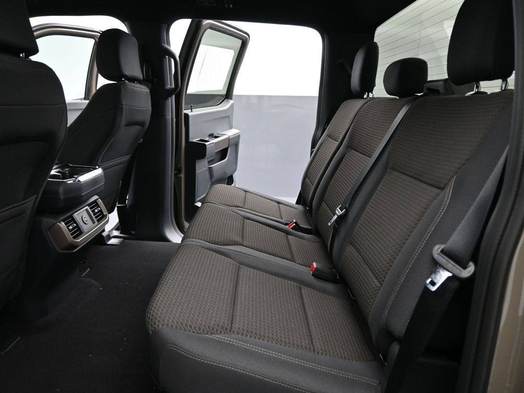 2025 Ford F-150 STX photo 14