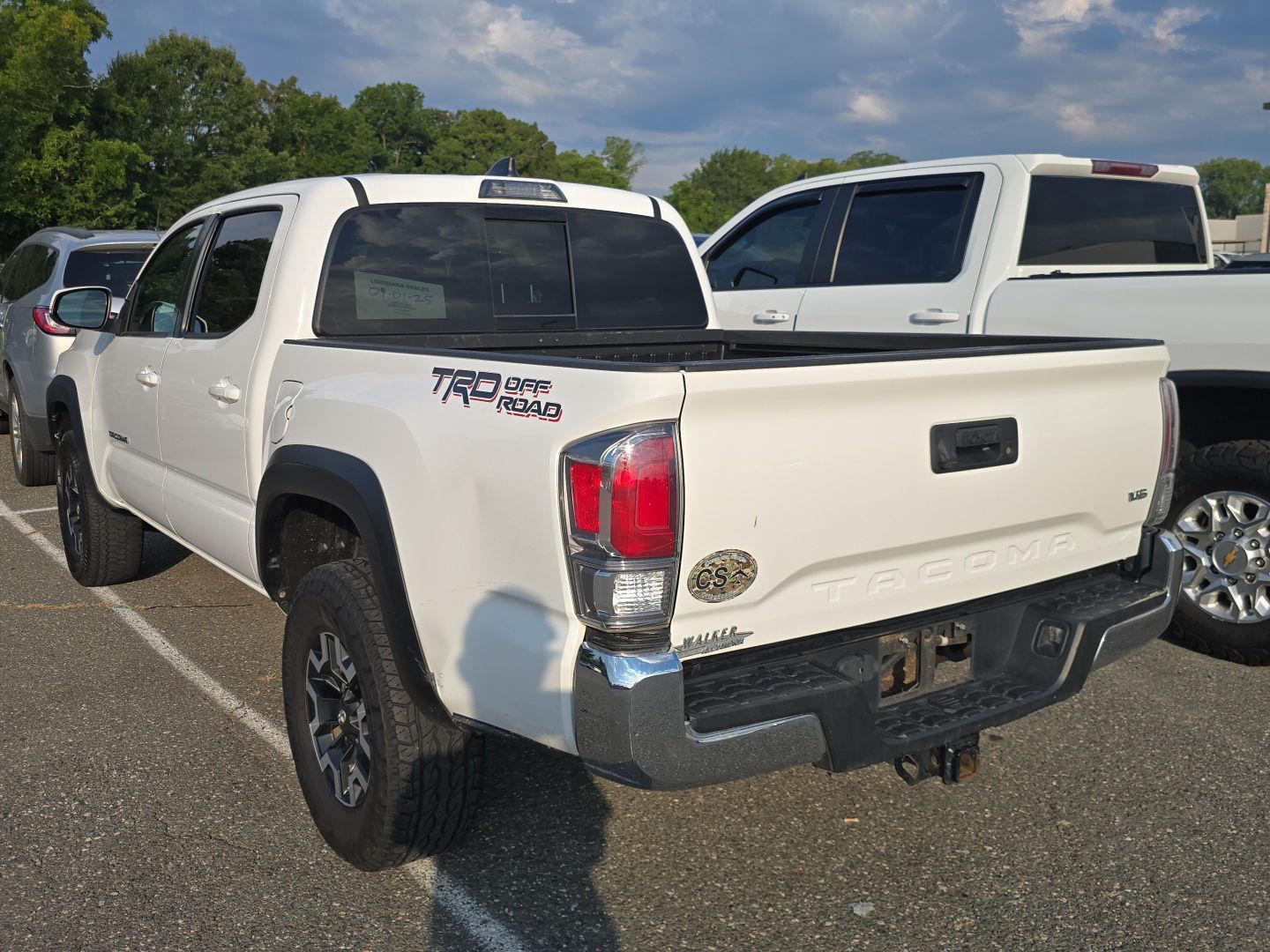 2022 Toyota Tacoma TRD photo 3