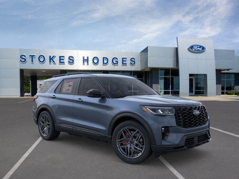 2025 Ford Explorer ST photo 5