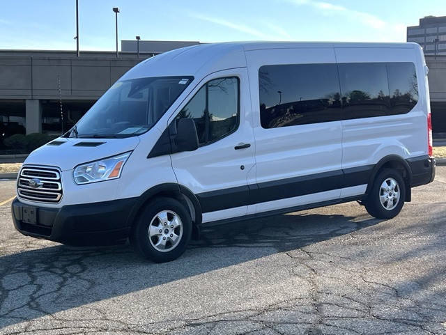 2019 Ford Transit XL's photo