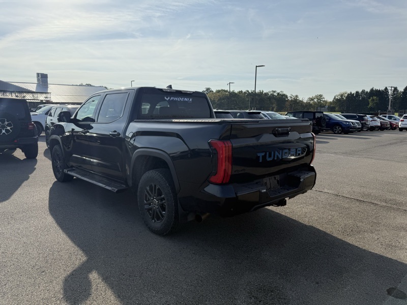 2023 Toyota Tundra SR5 photo 8