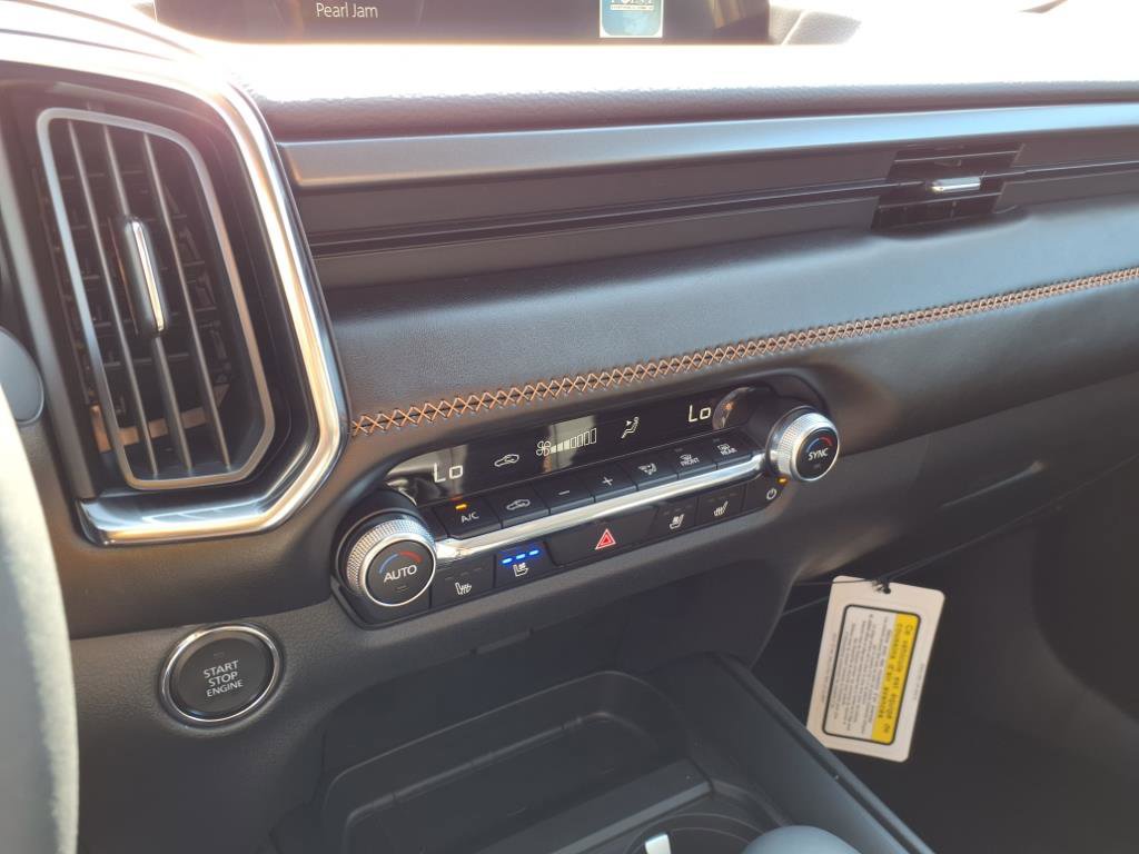 2025 Mazda CX-50 2.5 Premium Plus photo 4