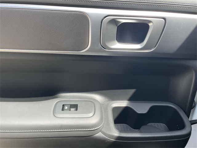 2025 Hyundai Santa Fe SEL photo 14