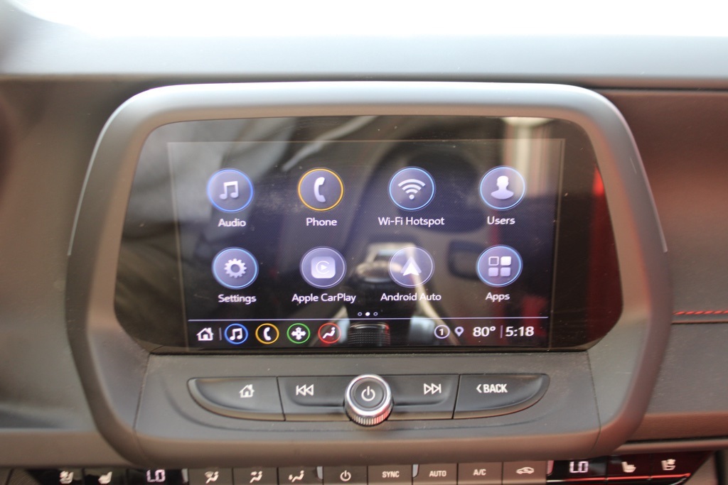 2023 Chevrolet Camaro 2LT photo 17