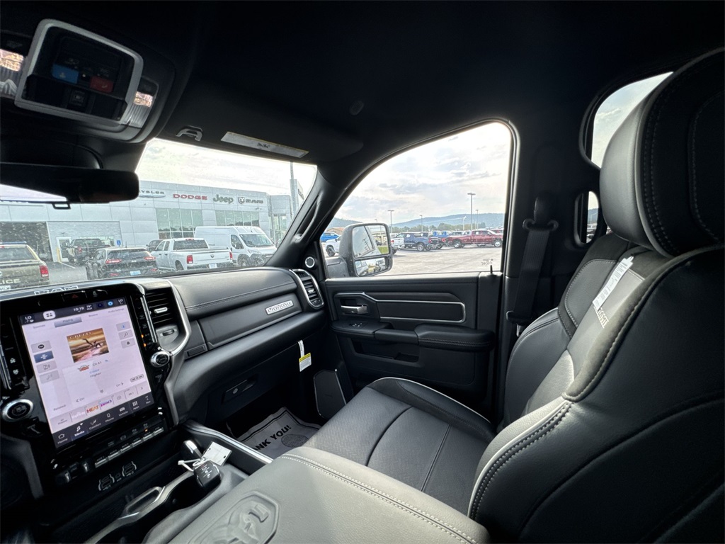 2026 Ram 4500 Tradesman photo 11