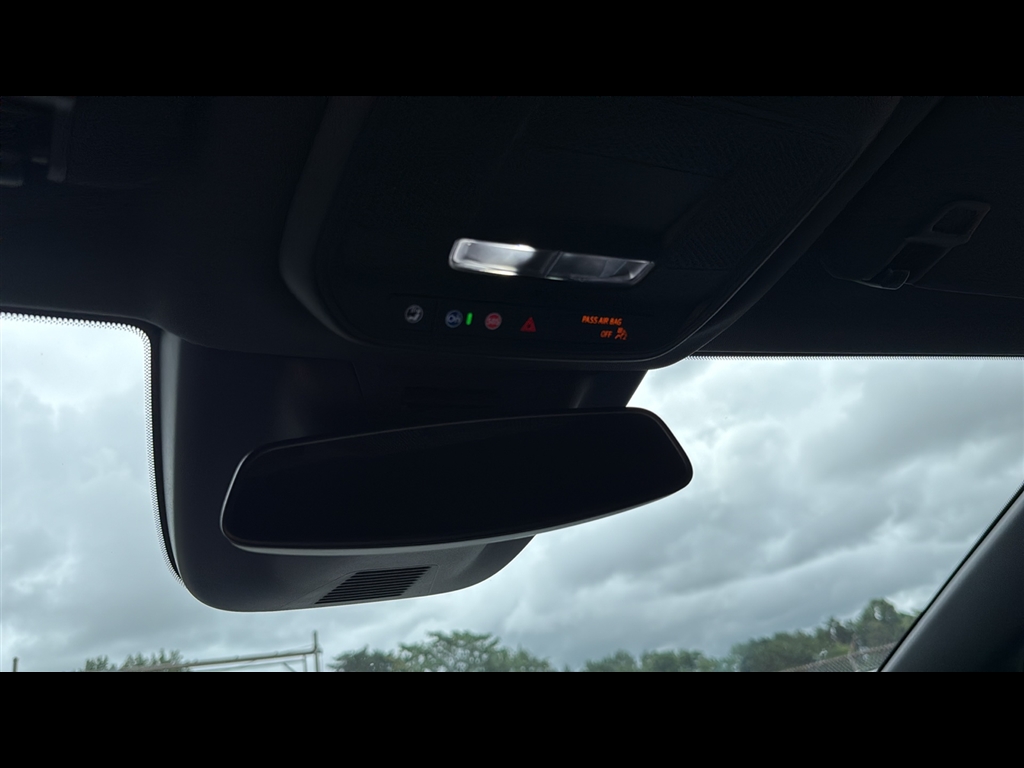 2025 Chevrolet Equinox EV 1LT photo 15