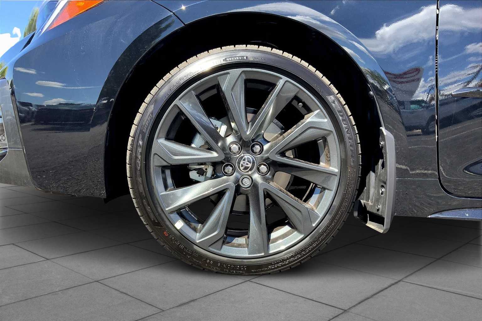 2025 Toyota Corolla SE photo 10