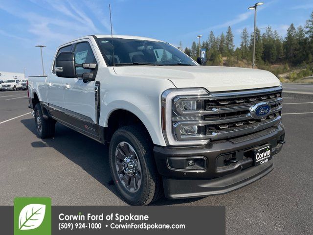 2025 Ford F-350 Super Duty King Ranch's photo