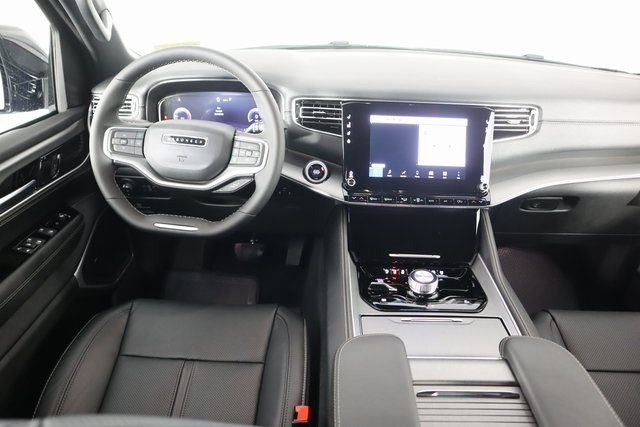 2025 Jeep Wagoneer photo 7