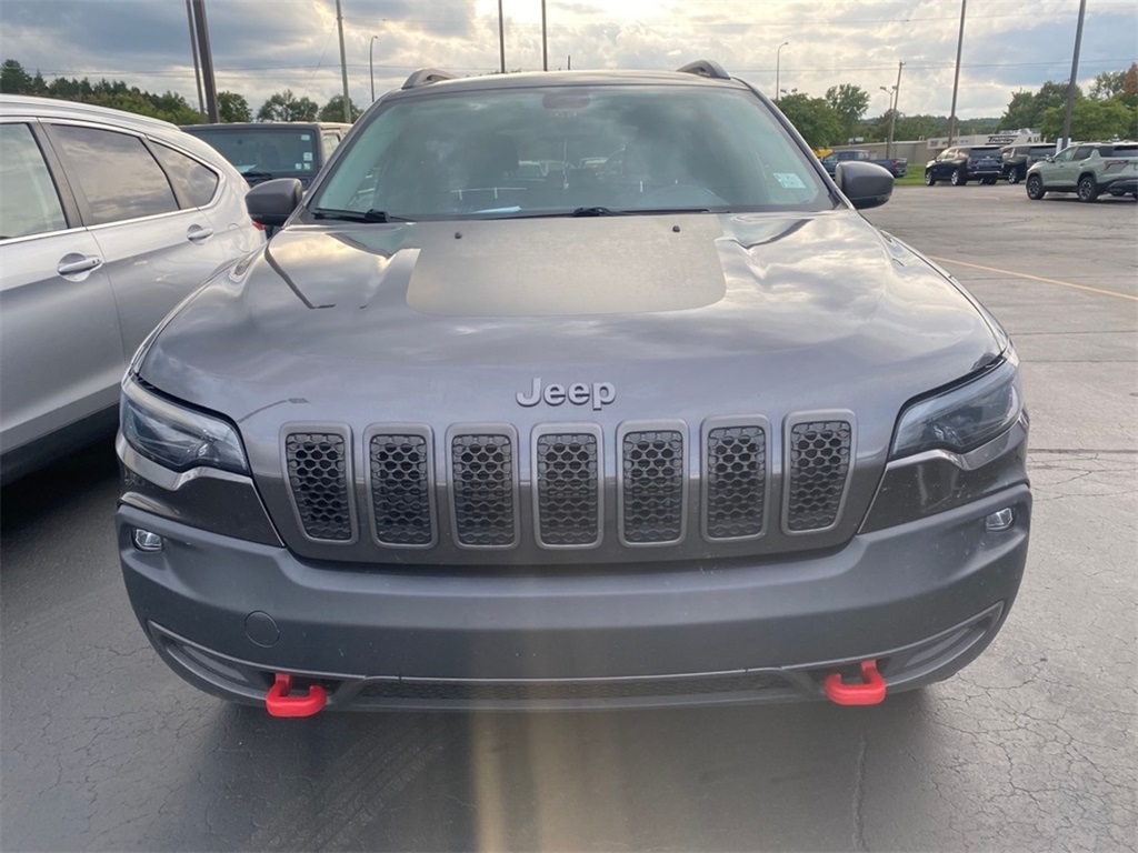 2020 Jeep Cherokee Trailhawk photo 2