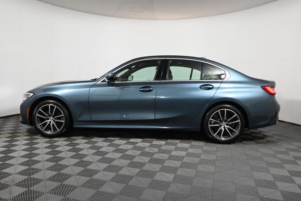 2021 Bmw 330i xDrive photo 2