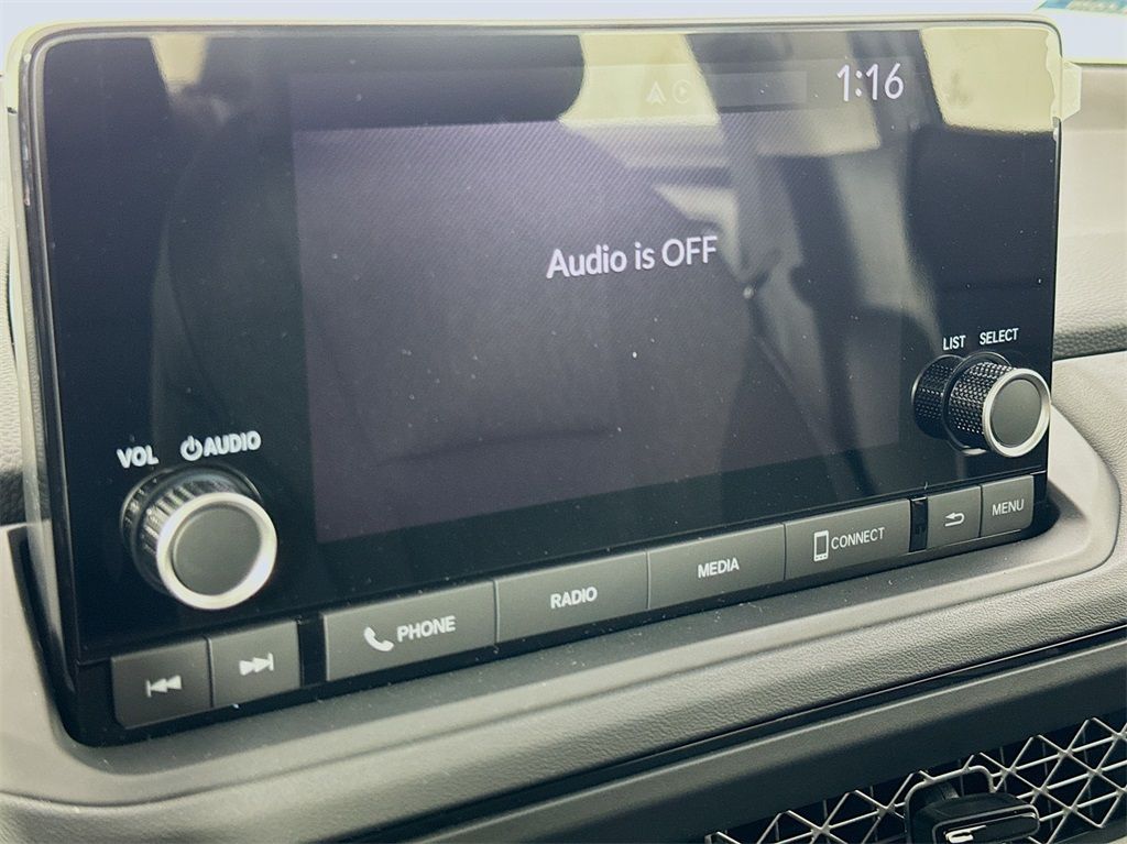 2025 Honda Accord LX photo 19