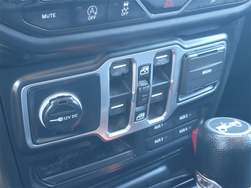 2018 Jeep Wrangler Unlimited Sport S photo 28