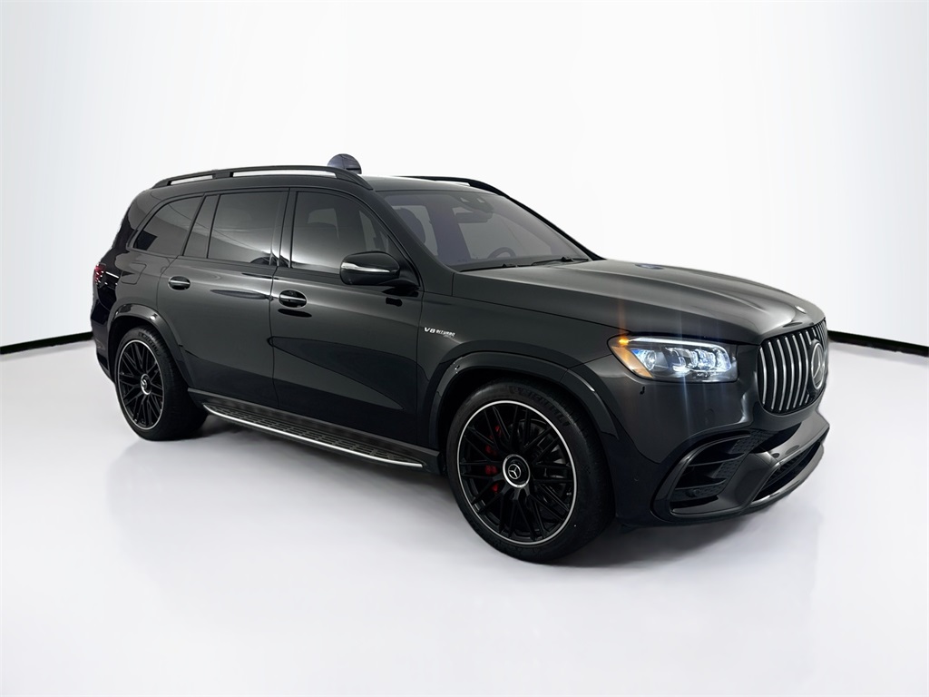 2025 Mercedes Benz GLS AMG 63 photo 2