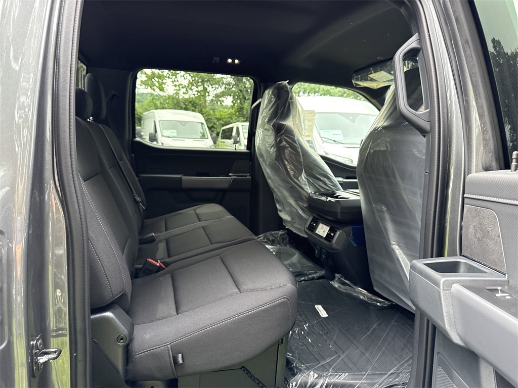 2025 Ford F-150 XLT photo 23