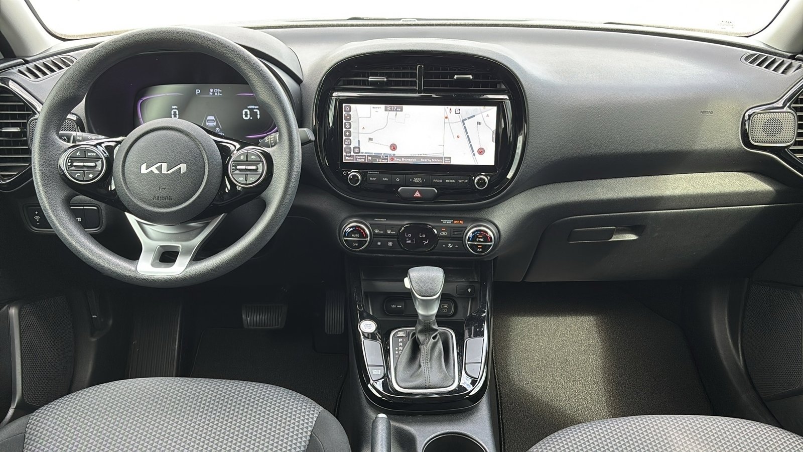 2023 Kia Soul S photo 2