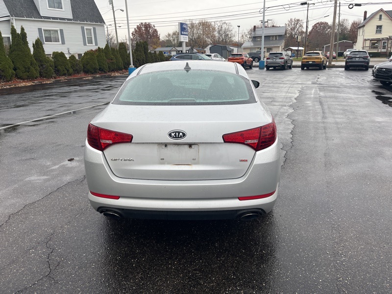 2012 Kia Optima LX photo 2