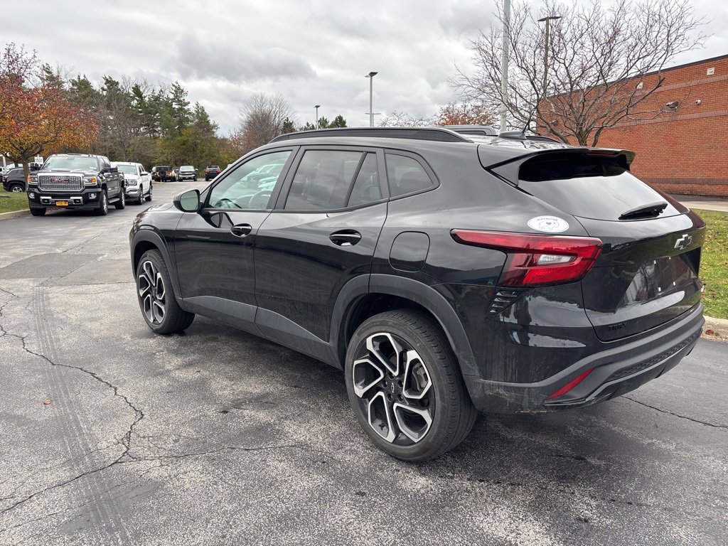 2024 Chevrolet Trax photo 3