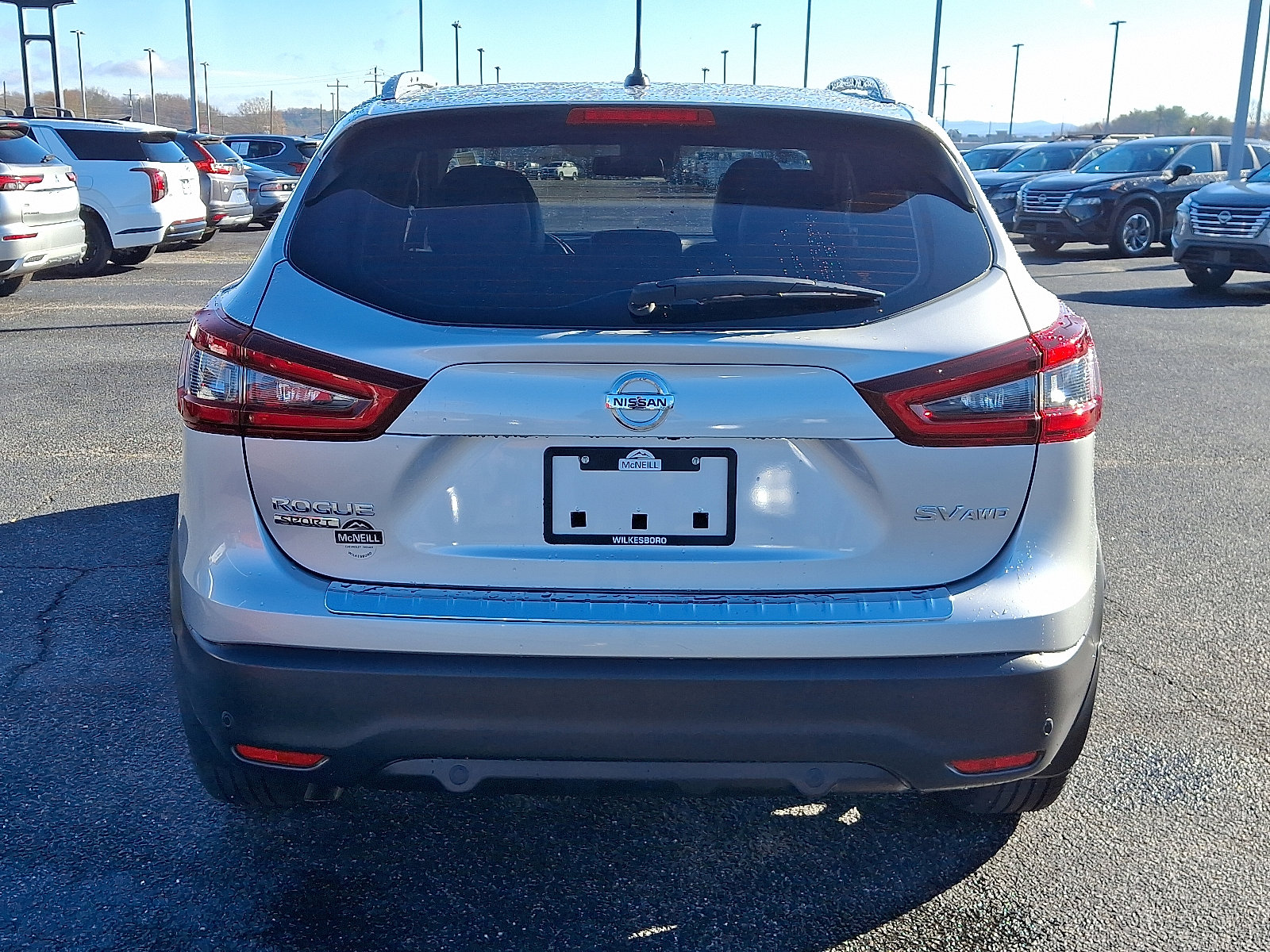 2022 Nissan Rogue Sport SV photo 4