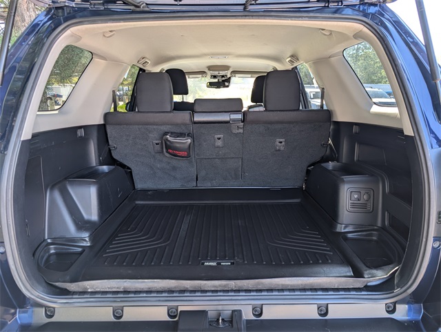 2021 Toyota 4Runner TRD Off-Road photo 4