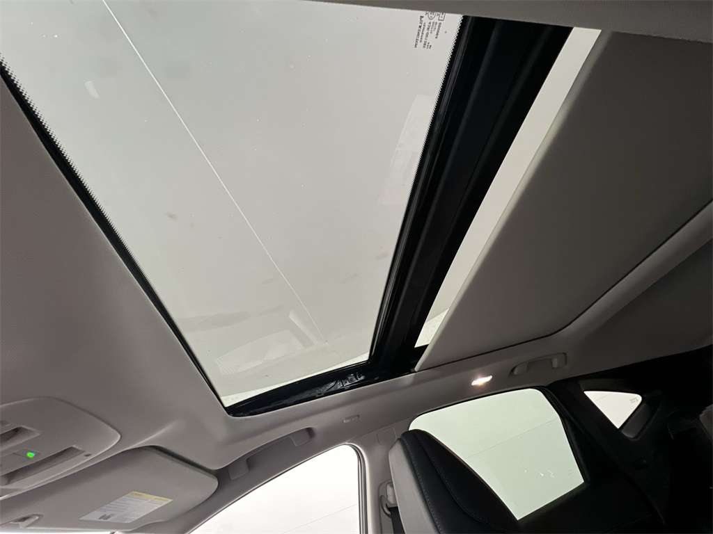 2025 Nissan Murano SL photo 16