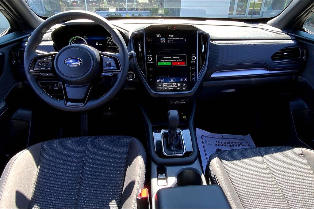 2025 Subaru Forester Premium photo 13