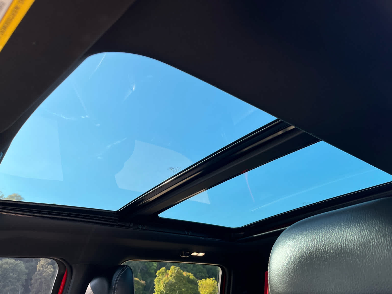 2015 Ford F-150 Lariat photo 34