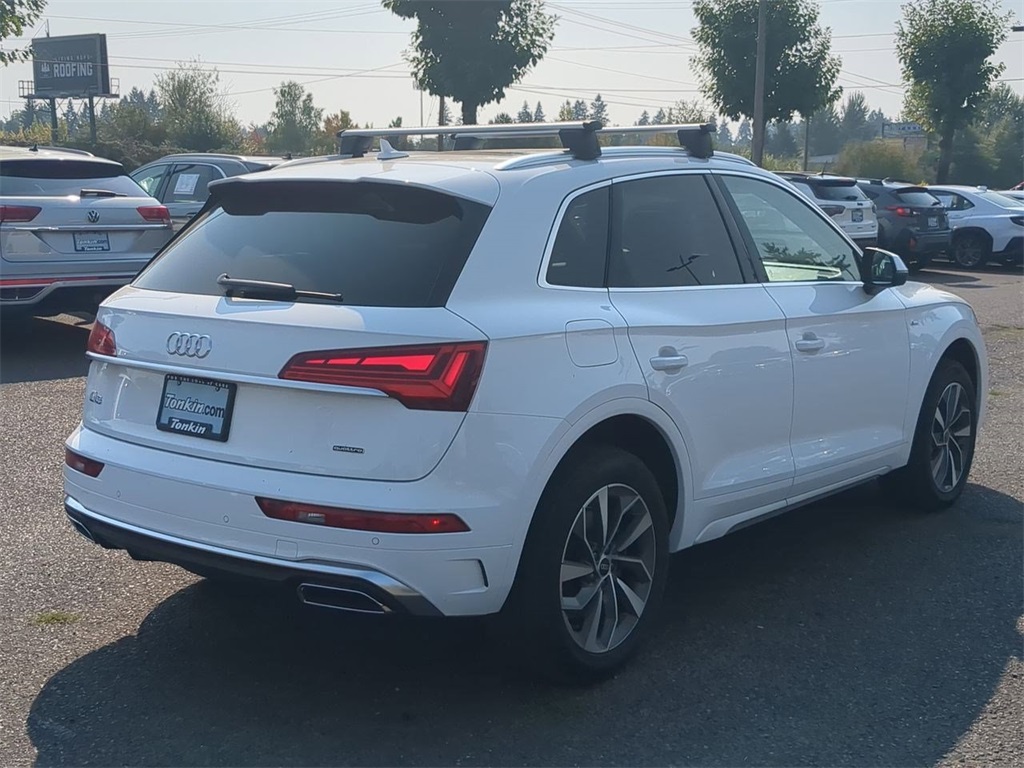 2024 Audi Q5 45 S line Premium photo 3