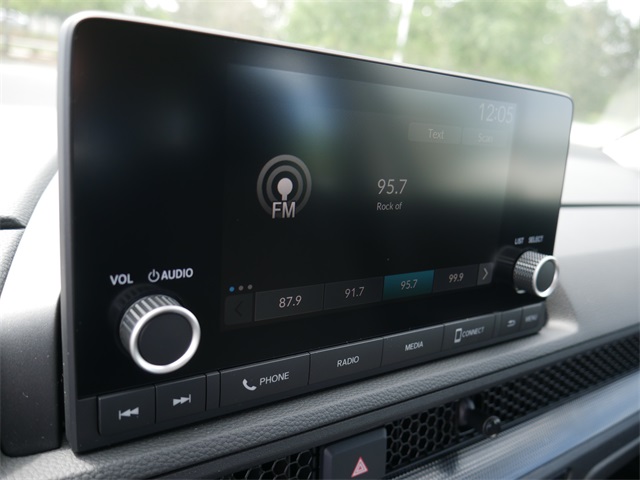 2025 Honda CR-V LX photo 9